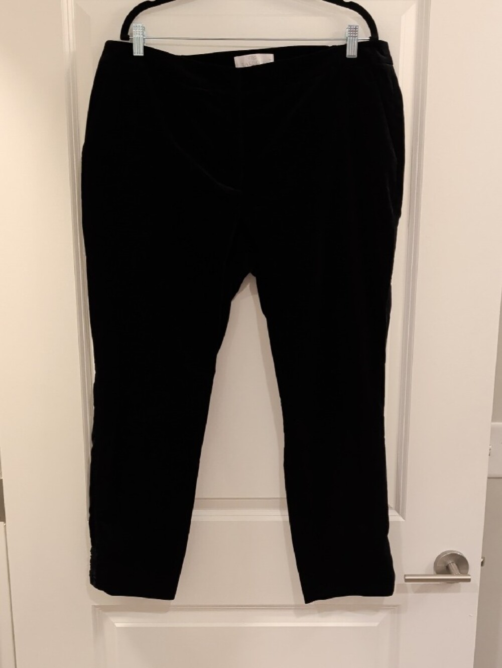 Talbots RSVP 16 W-Black Velvet Dress Slacks With Ruffle Detail